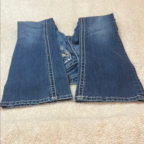 Girls Miss Me Jeans - Picture 9 of 9